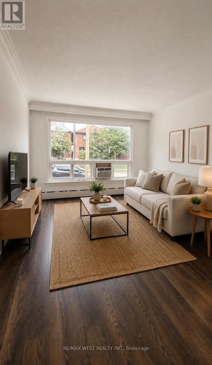 2 - 108 Kirknewton Road, Toronto, Ontario  M6E 3Y2 - Photo 3 - W13624022
