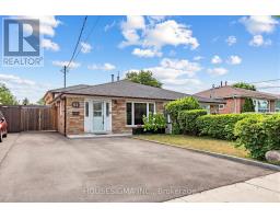 61 RUTHMAR CRESCENT, Toronto, Ontario