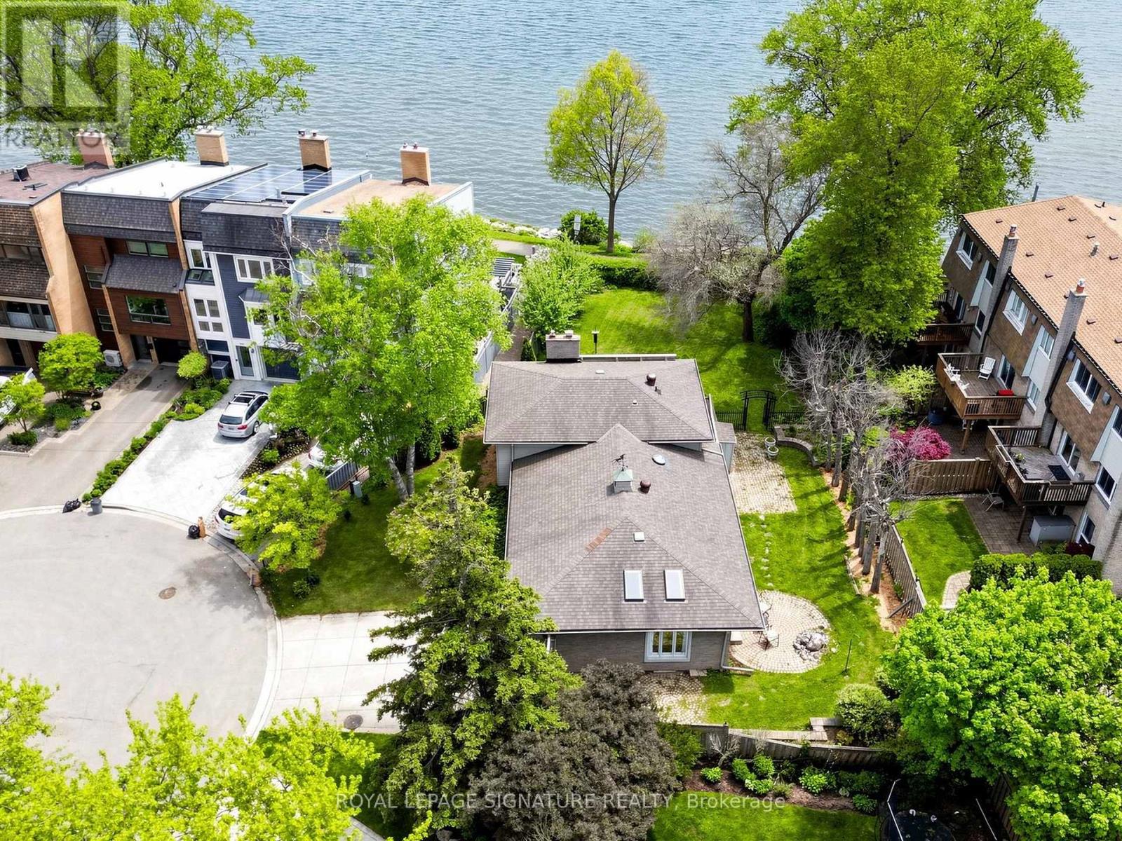 2094 Water's Edge Drive, Oakville, Ontario  L6L 1A4 - Photo 45 - W13624088