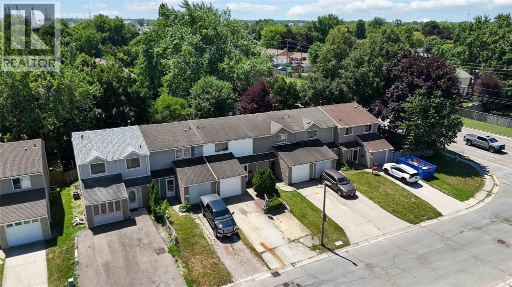307 Somerset Crescent, Sarnia, Ontario  N7S 4E8 - Photo 33 - 26018364