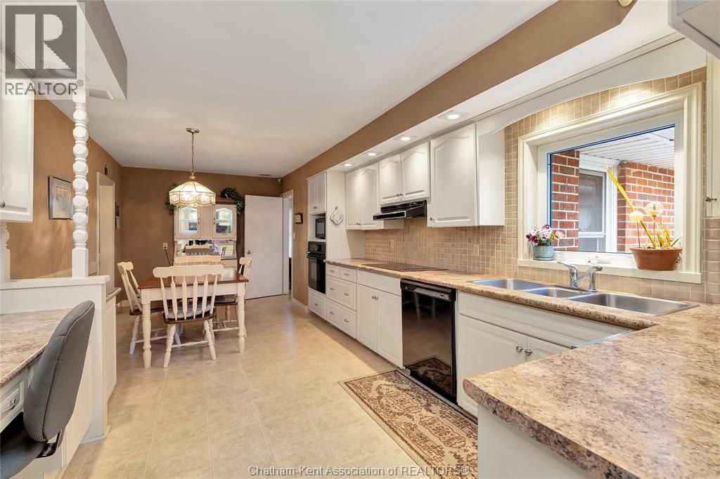 12980 Longwoods Road, Thamesville, Ontario  N0P 2K0 - Photo 15 - 26010124