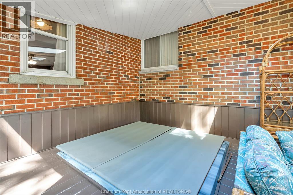12980 Longwoods Road, Thamesville, Ontario  N0P 2K0 - Photo 21 - 26010124
