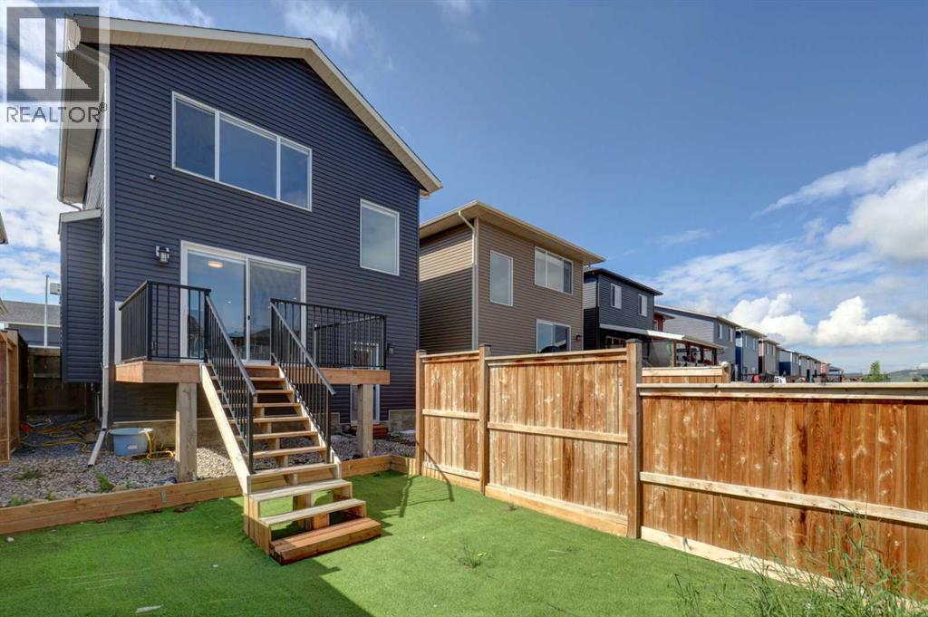 112 Emberside Place, Cochrane, Alberta  T4C 3A8 - Photo 31 - A2325257