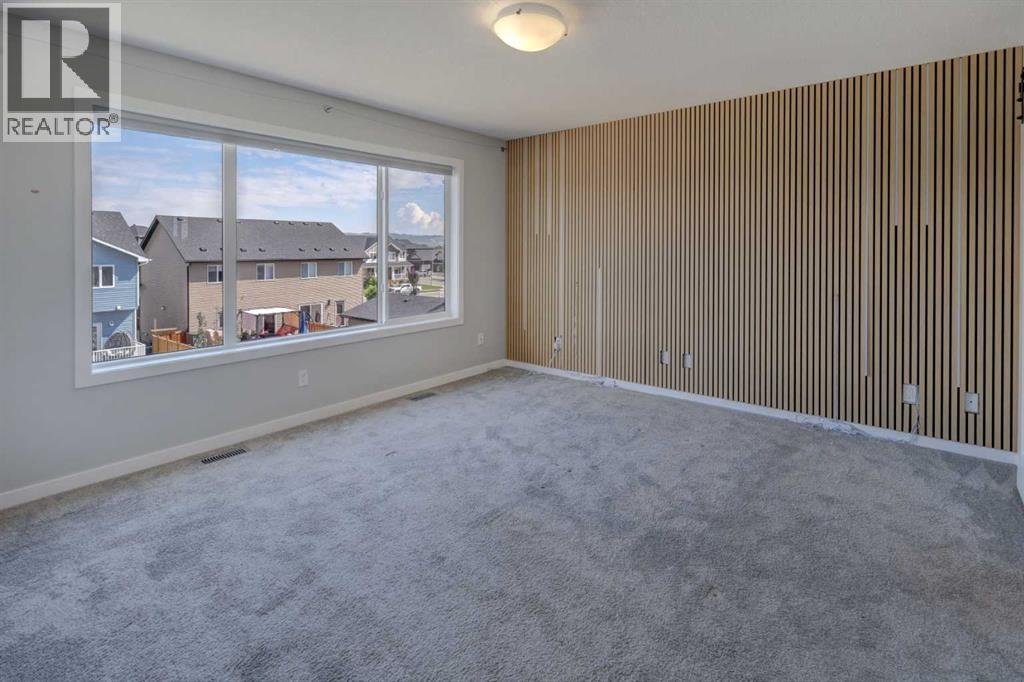 112 Emberside Place, Cochrane, Alberta  T4C 3A8 - Photo 10 - A2325257
