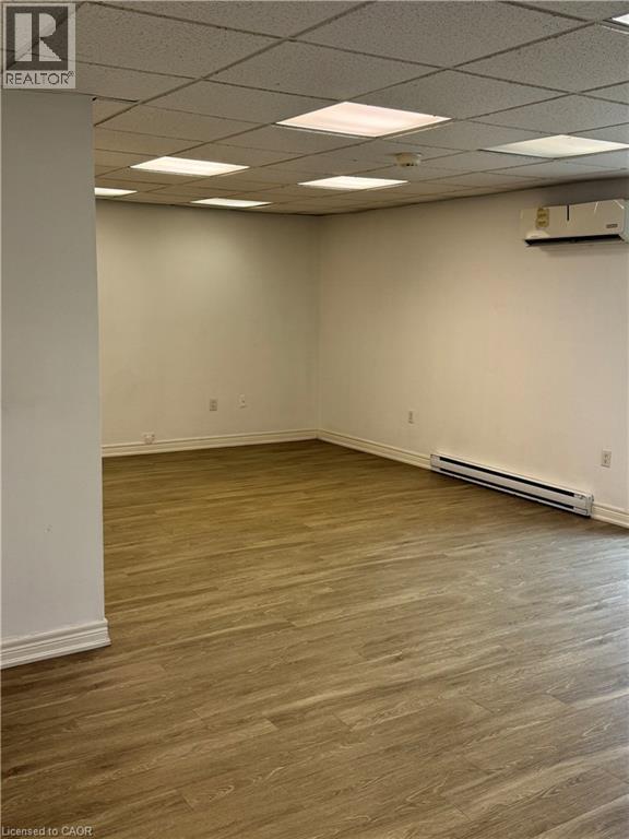 868 King Street W, Hamilton, Ontario  L8S 1K3 - Photo 2 - 40852141