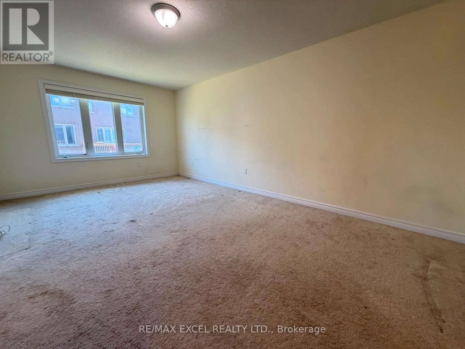 48 Falconridge Terrace, East Gwillimbury, Ontario  L9N 0R2 - Photo 2 - N13533990