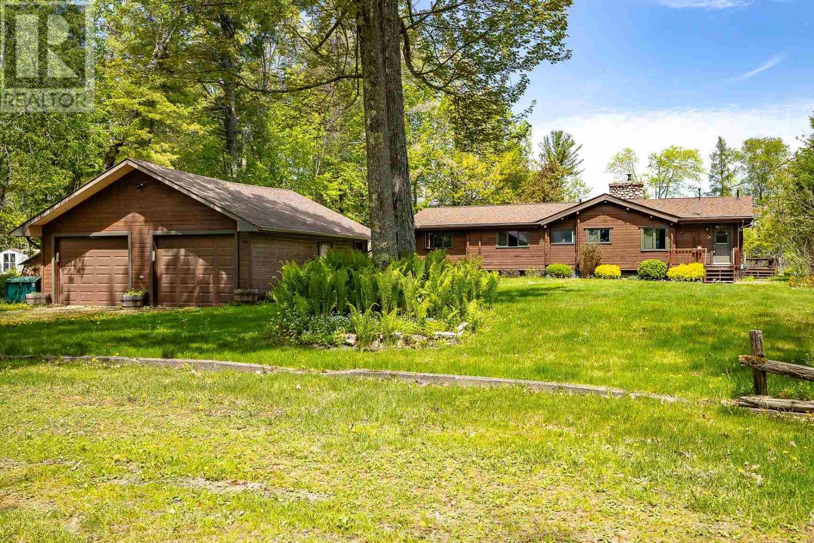 144 Pointe Louise Dr, Sault Ste Marie, Ontario  P6A 5K6 - Photo 1 - SM261735