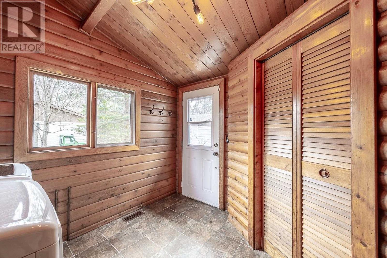 144 Pointe Louise Dr, Sault Ste Marie, Ontario  P6A 5K6 - Photo 13 - SM261735