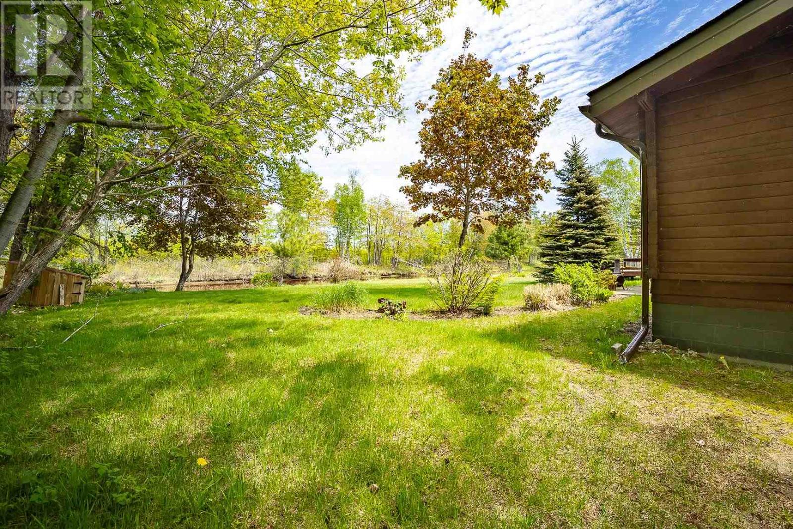144 Pointe Louise Dr, Sault Ste Marie, Ontario  P6A 5K6 - Photo 6 - SM261735