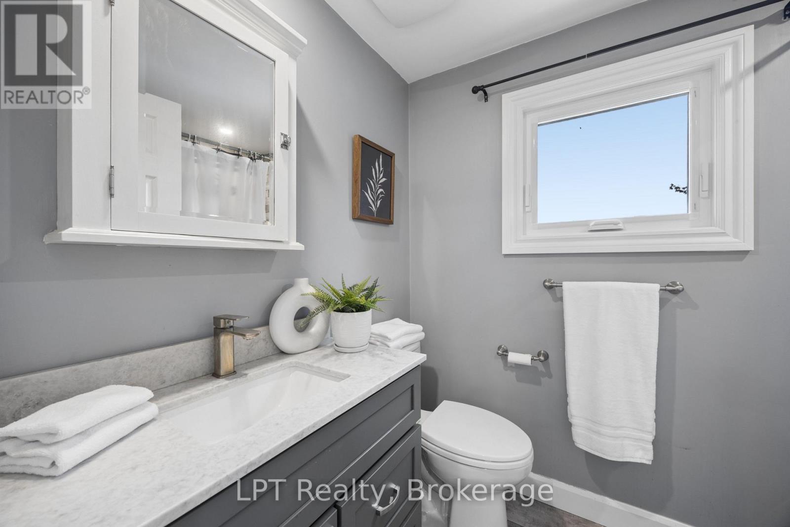 178 Sandringham Drive, Clarington, Ontario  L1E 2A5 - Photo 21 - E13624146