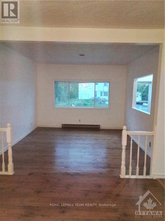 2540 Mer Bleue Road, Ottawa, Ontario K4B 1H9 - Photo 2 - X13539894