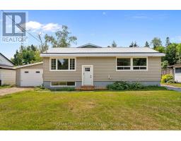 1043 ESTATES ROAD, Highlands East, Ontario