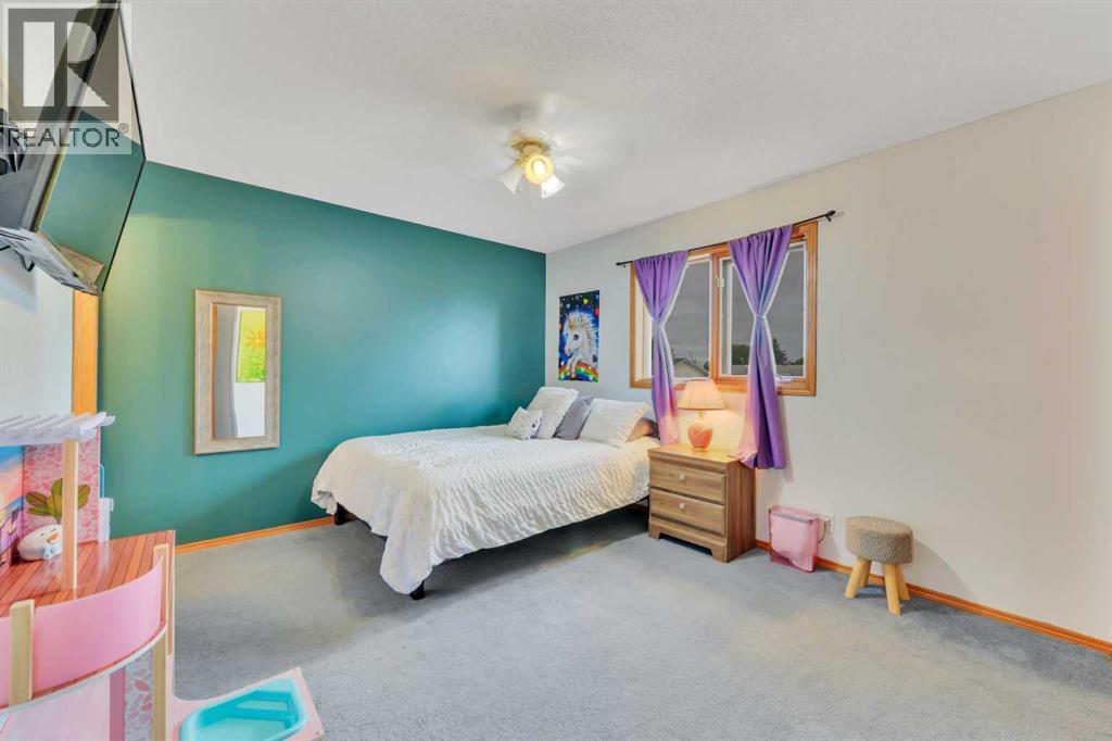 14 Eakins Crescent, Red Deer, Alberta  T4R 2K2 - Photo 12 - A2329445