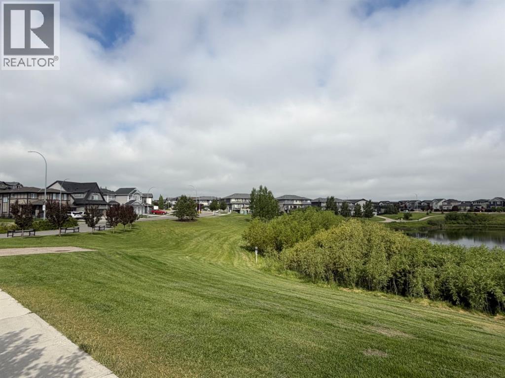 152 South Point Court SW, Airdrie, Alberta  T4B 4K9 - Photo 35 - A2330174