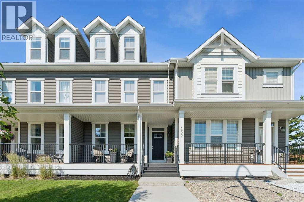 152 South Point Court SW, Airdrie, Alberta