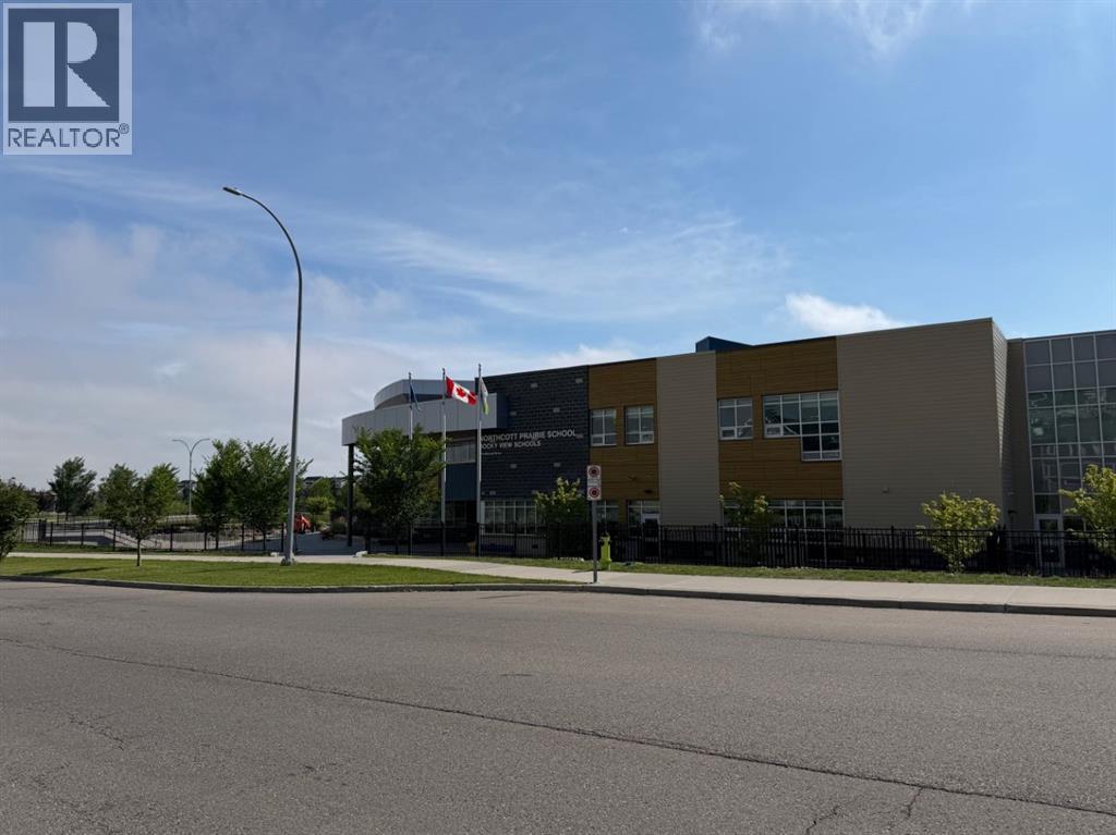 152 South Point Court SW, Airdrie, Alberta  T4B 4K9 - Photo 37 - A2330174