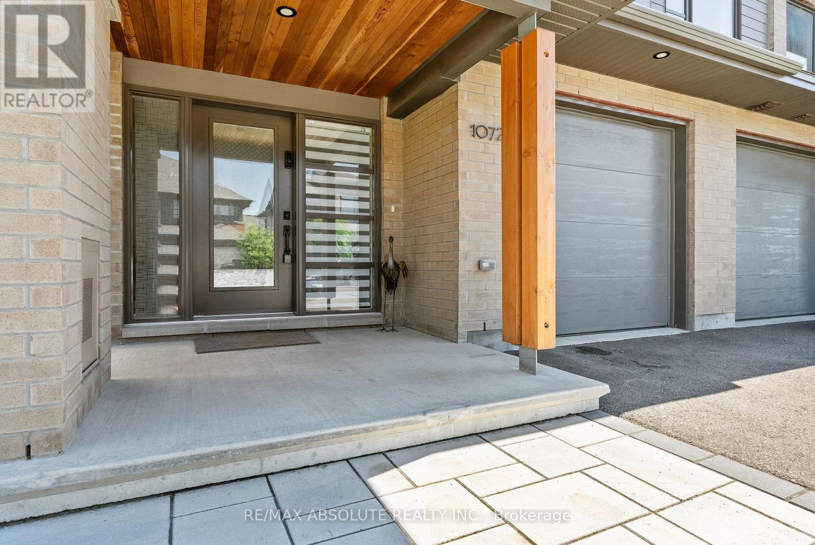 1072 Lunar Glow Crescent, Ottawa, Ontario  K4M 0J9 - Photo 2 - X13624160