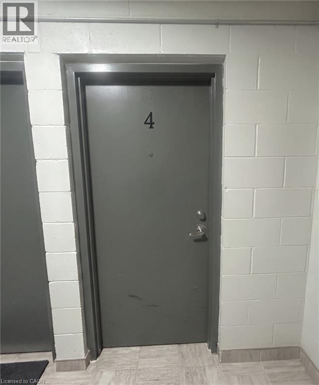 303 N KING Street N Unit# 4, Waterloo, Ontario