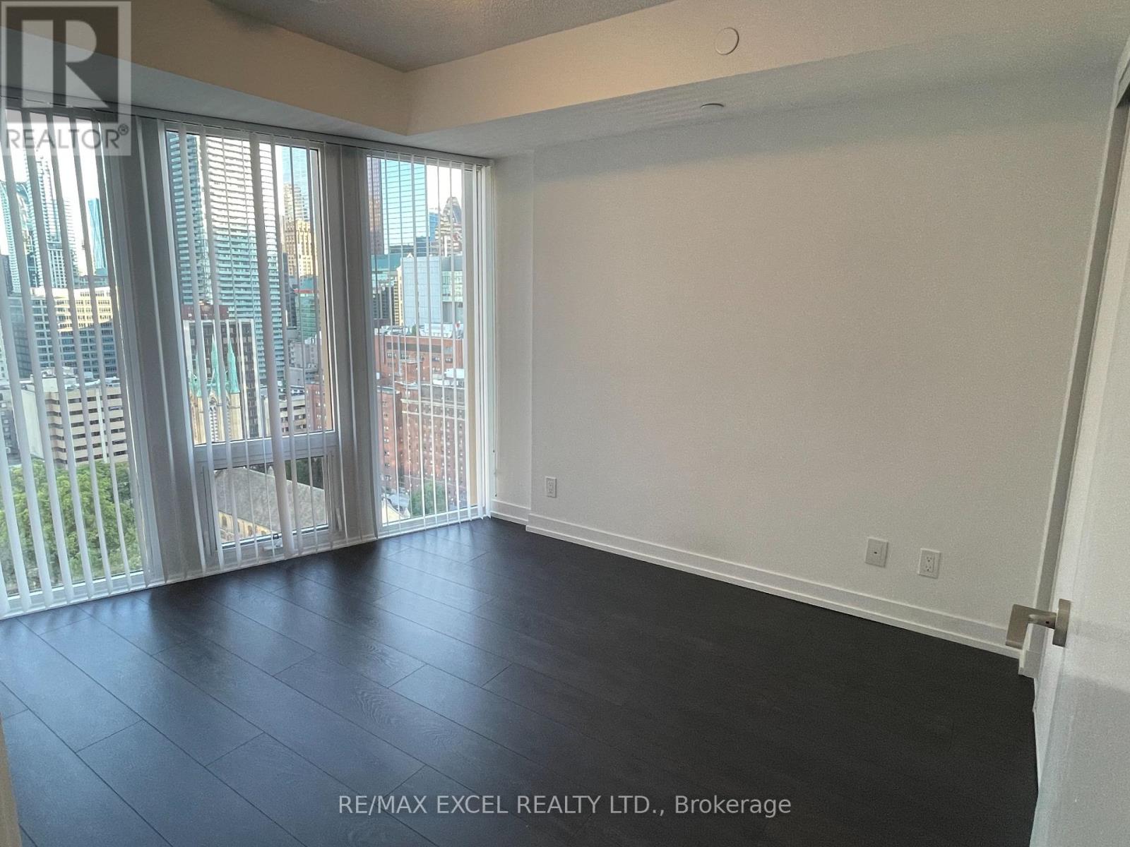 2505 - 60 Shuter Street, Toronto, Ontario  M5B 1A8 - Photo 10 - C13624110