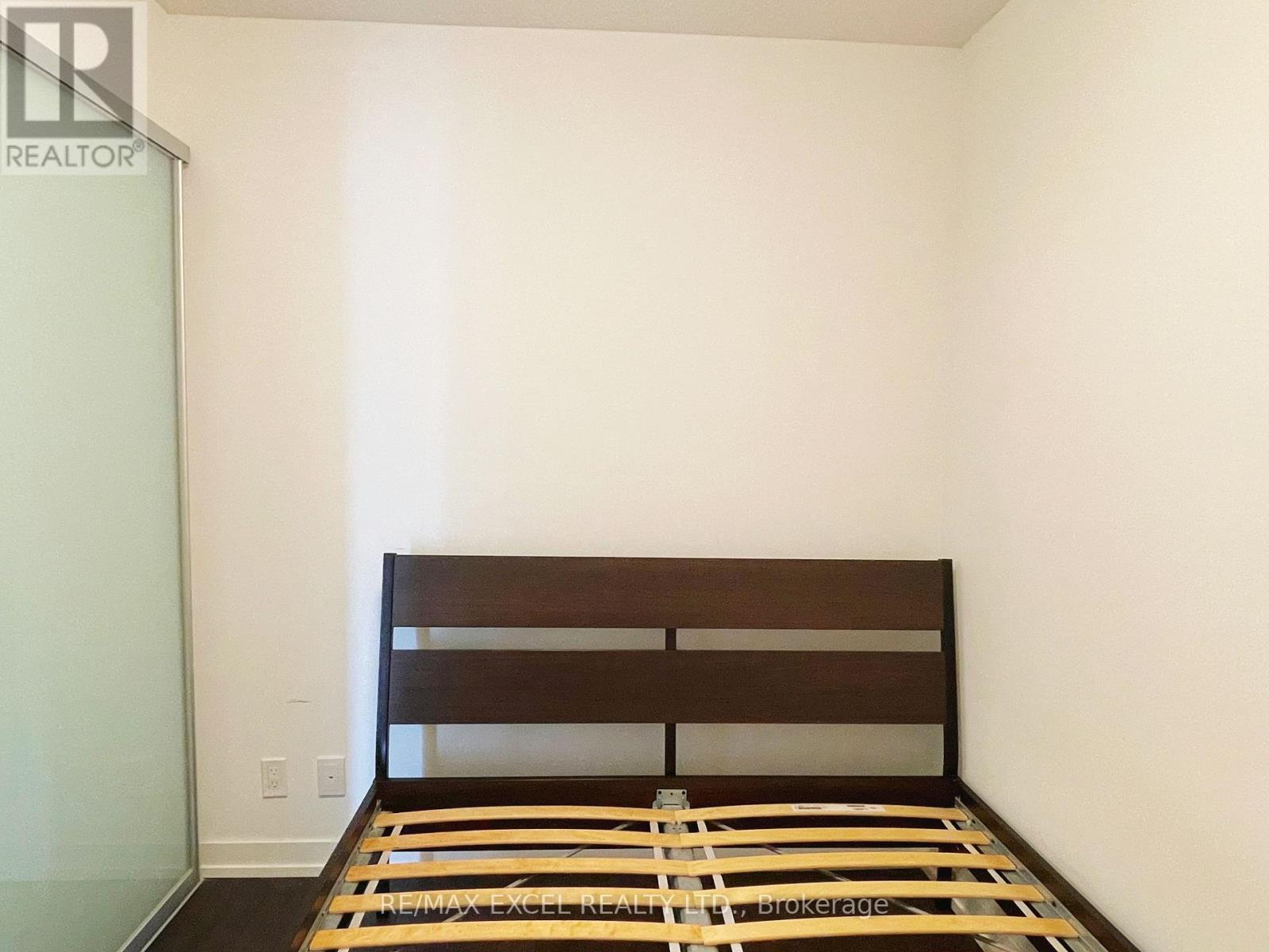 2505 - 60 Shuter Street, Toronto, Ontario  M5B 1A8 - Photo 5 - C13624110