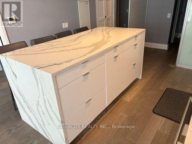 2906 - 161 Roehampton Avenue, Toronto, Ontario  M4P 0C8 - Photo 7 - C13624158