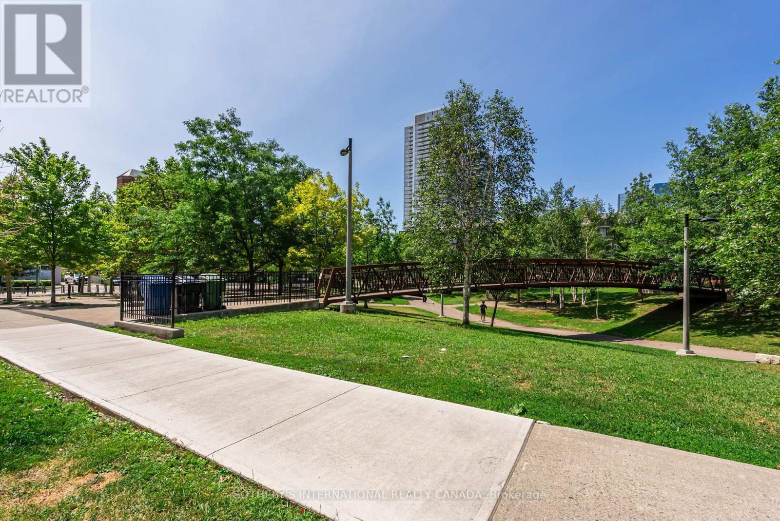 519 - 135 Village Green Square, Toronto, Ontario  M1S 0G4 - Photo 5 - E13624154
