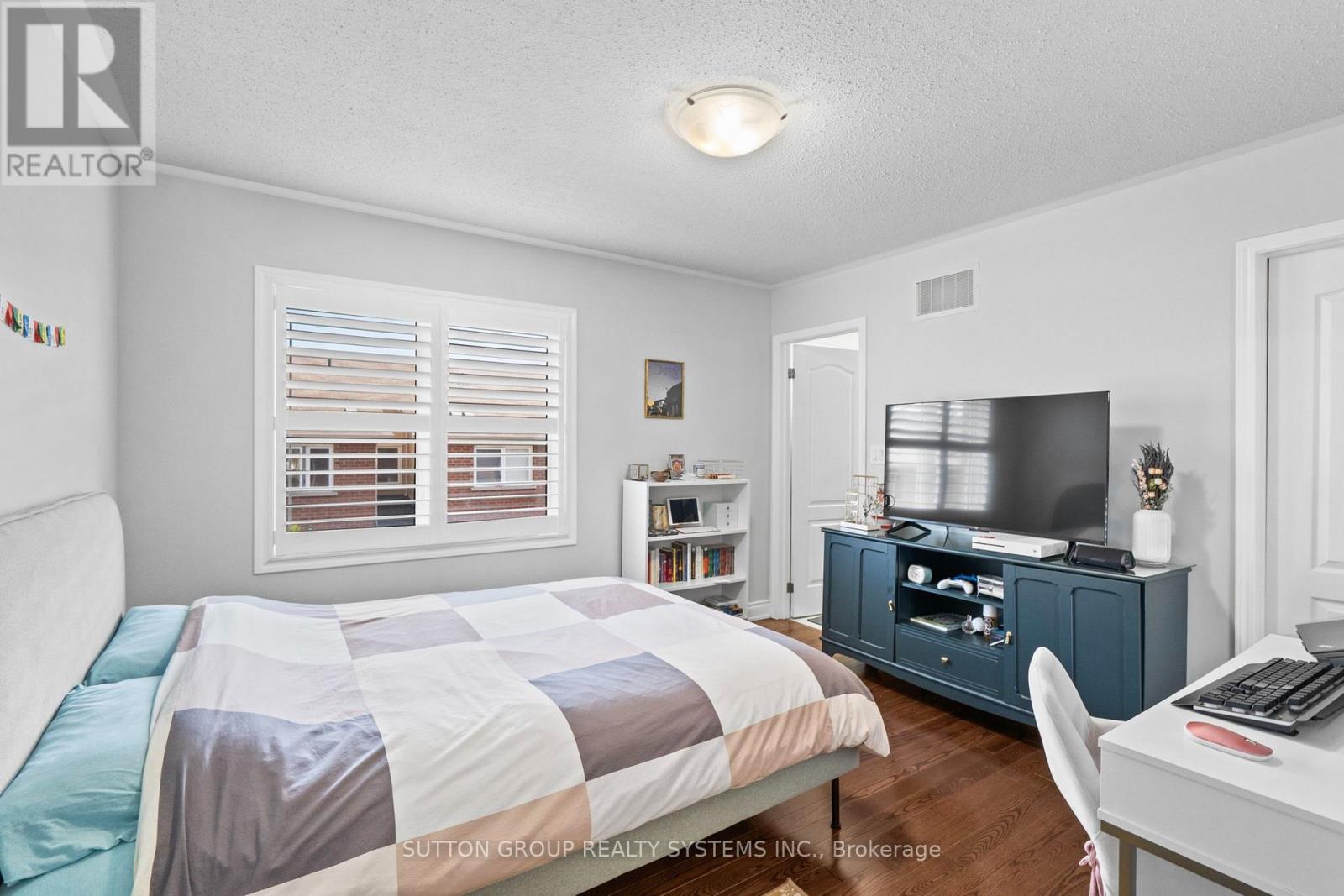 11 Fusilier Drive, Toronto, Ontario  M1L 0J4 - Photo 16 - E13624202