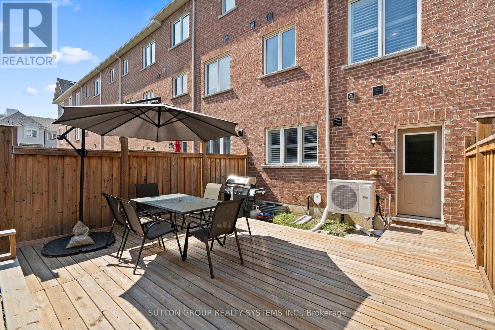 11 Fusilier Drive, Toronto, Ontario  M1L 0J4 - Photo 24 - E13624202