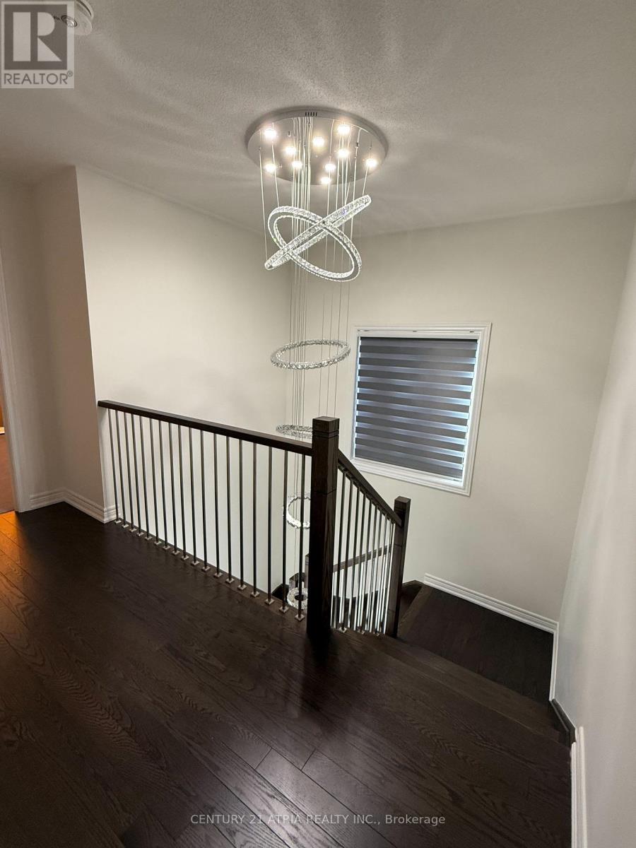 345 Silk Twist Drive, East Gwillimbury, Ontario  L9N 1R8 - Photo 10 - N13624108