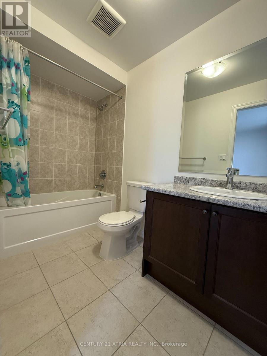 345 Silk Twist Drive, East Gwillimbury, Ontario  L9N 1R8 - Photo 16 - N13624108