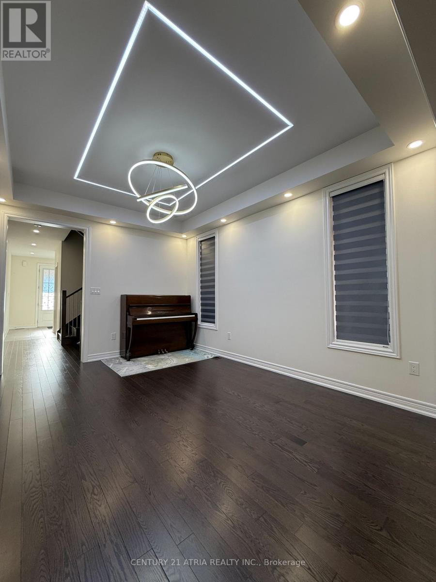 345 Silk Twist Drive, East Gwillimbury, Ontario  L9N 1R8 - Photo 4 - N13624108