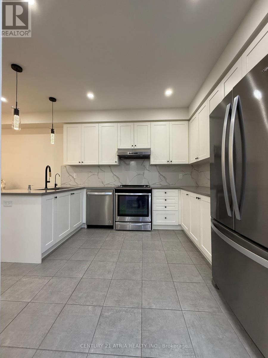 345 Silk Twist Drive, East Gwillimbury, Ontario  L9N 1R8 - Photo 5 - N13624108