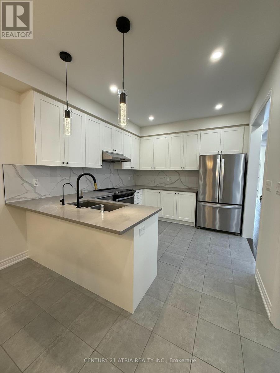 345 Silk Twist Drive, East Gwillimbury, Ontario  L9N 1R8 - Photo 6 - N13624108
