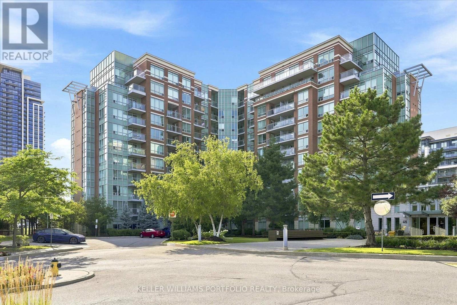 607 - 48 Suncrest Boulevard, Markham (Commerce Valley), Ontario  L3T 7Y5 - Photo 1 - N13624174