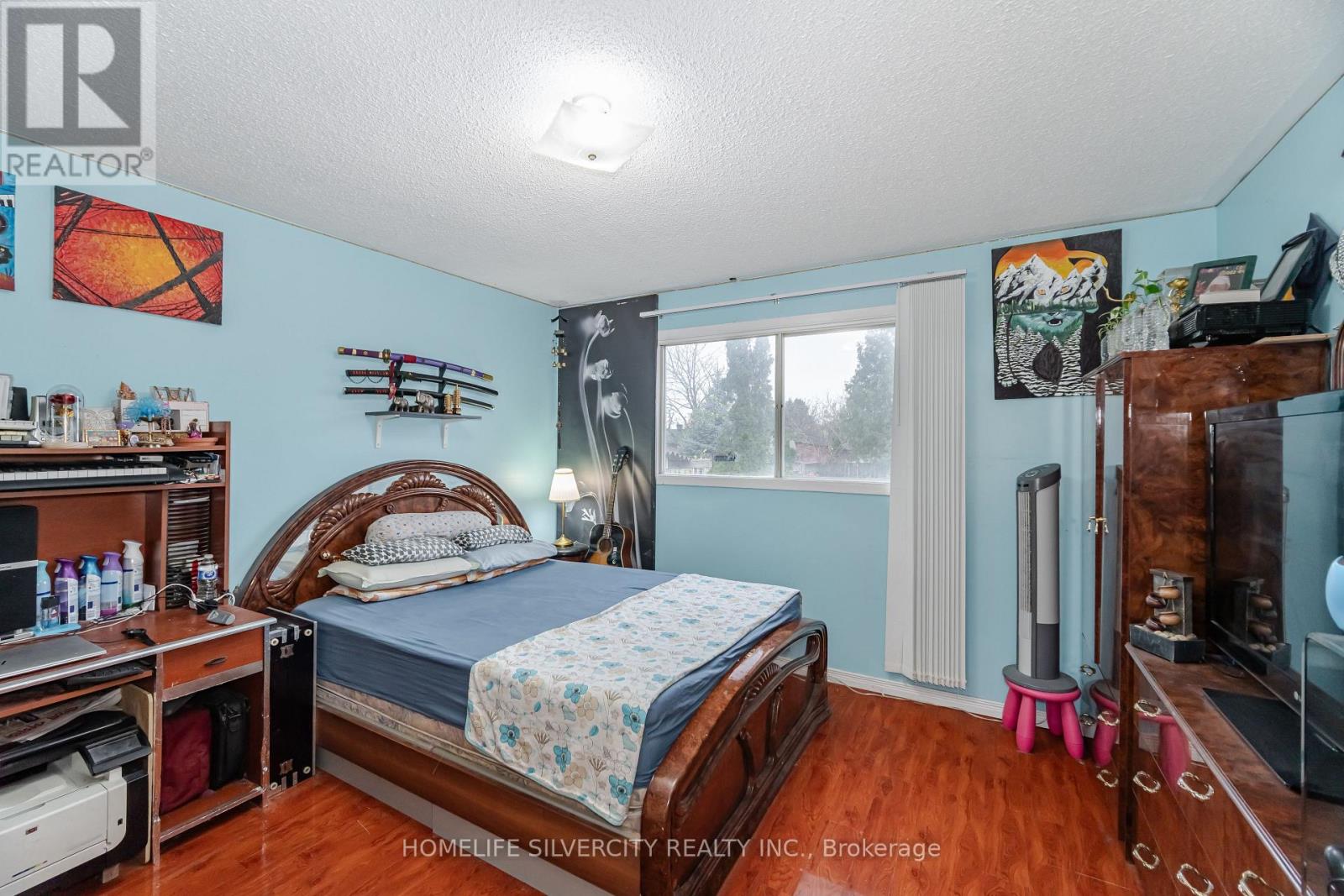 3315 Dwiggin Avenue, Mississauga, Ontario  L4T 3J3 - Photo 17 - W13624128