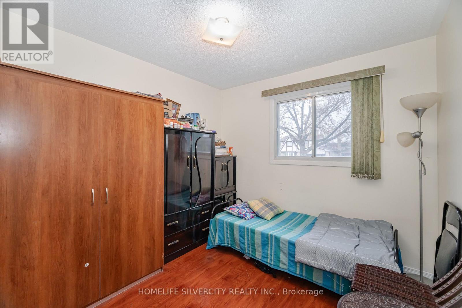 3315 Dwiggin Avenue, Mississauga, Ontario  L4T 3J3 - Photo 20 - W13624128