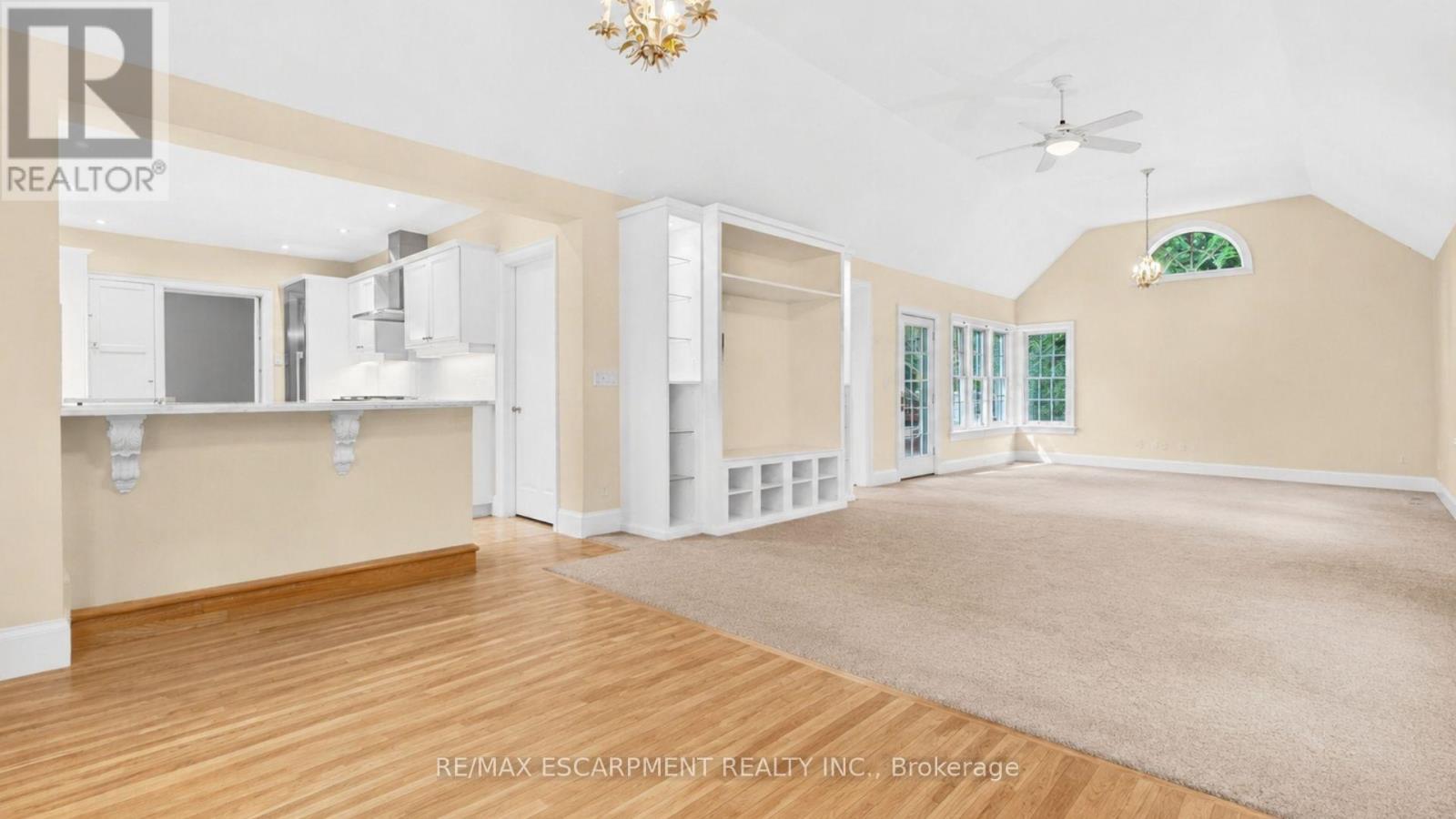 3046 South Drive, Burlington, Ontario L7N 1H2 - Photo 9 - W13624164