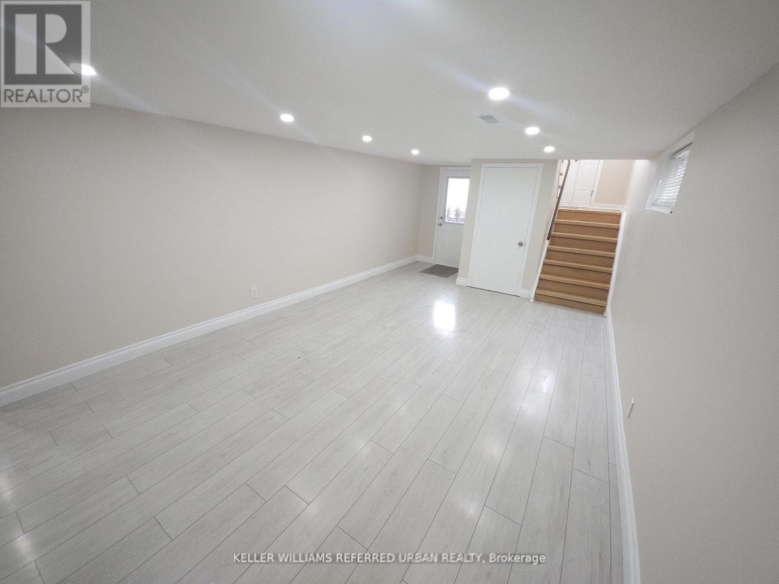 30 Picaro Drive, Toronto, Ontario  M3N 2B5 - Photo 16 - W13624200