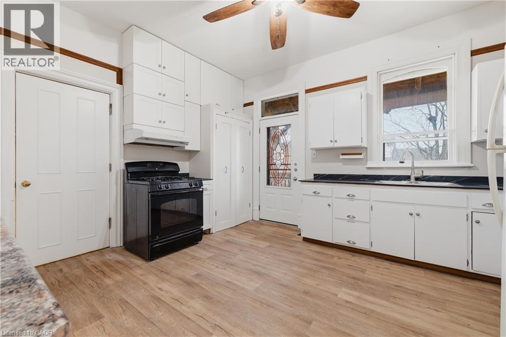 19 Adam Street, Seaforth, Ontario  N0K 1W0 - Photo 3 - 40843016