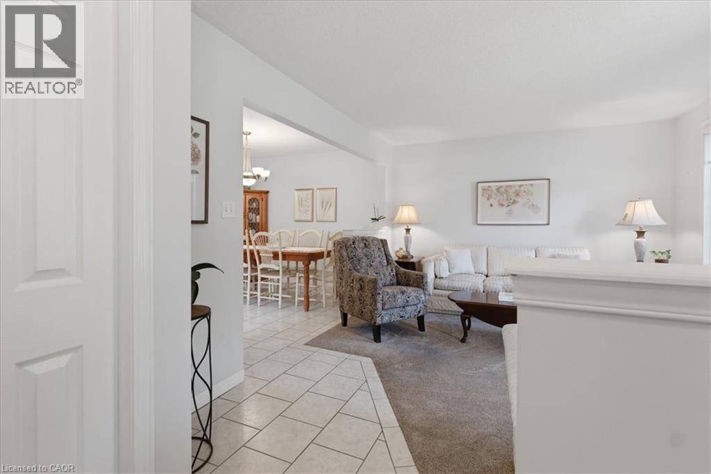 18 Hawk Street, St. George, Ontario  N0E 1N0 - Photo 4 - 40851268