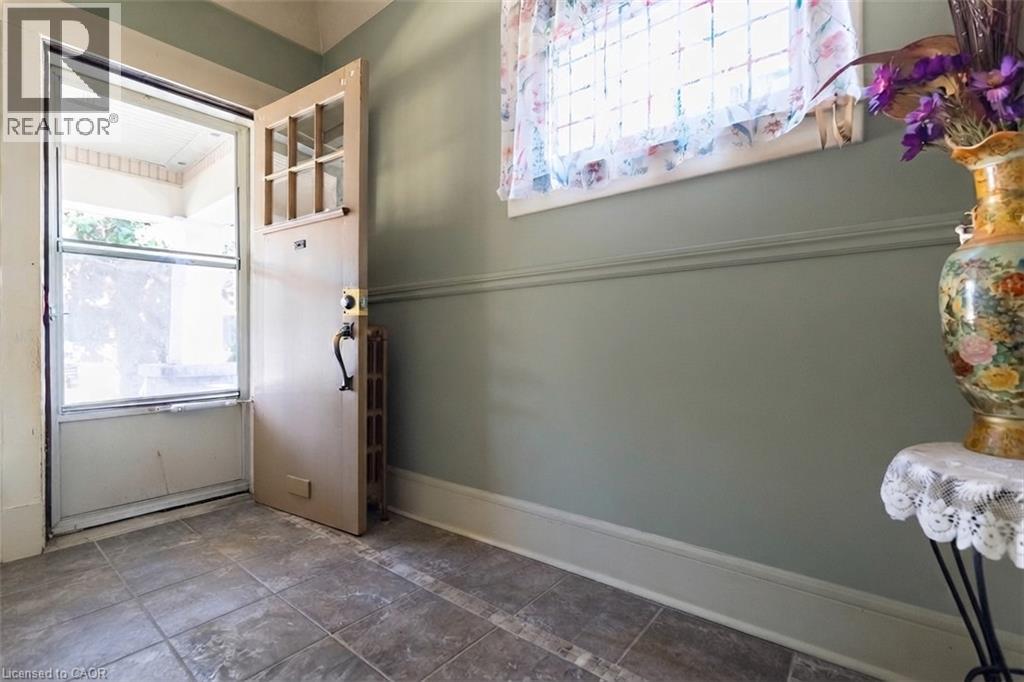 121 Eastbourne Avenue, Hamilton, Ontario  L8M 2M9 - Photo 6 - 40852444