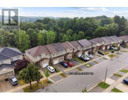 292 BRIARMEADOW DRIVE, Kitchener, Ontario