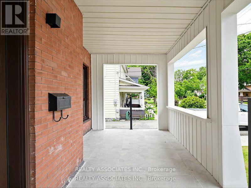 6058 Culp Street, Niagara Falls, Ontario  L2G 2B7 - Photo 5 - X13624104