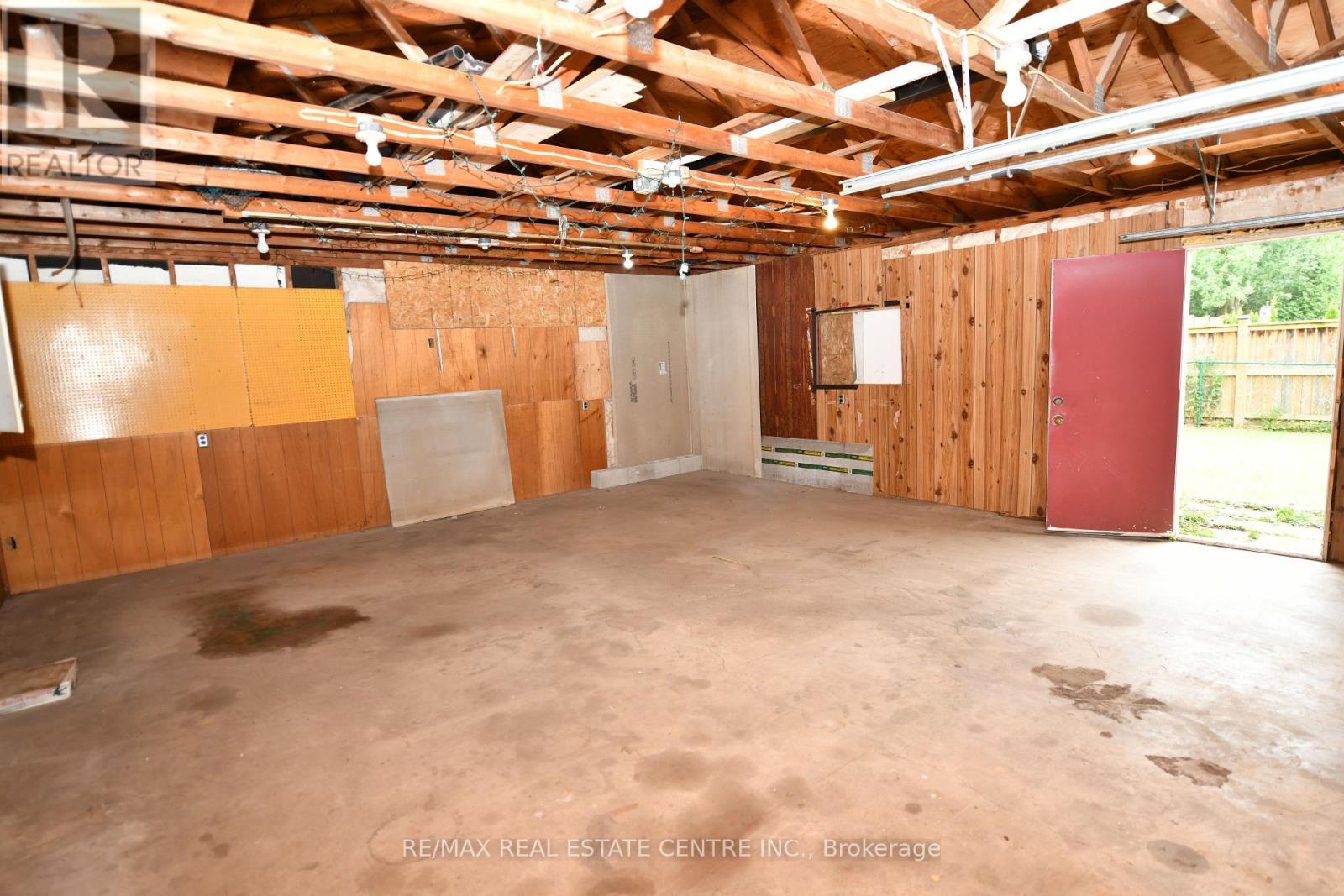 37 Ebury Crescent, London South, Ontario  N6C 3E1 - Photo 12 - X13624120