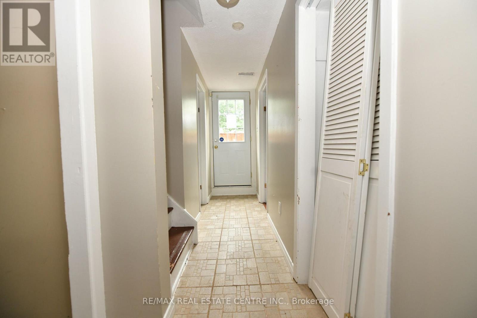 37 Ebury Crescent, London South, Ontario  N6C 3E1 - Photo 2 - X13624120