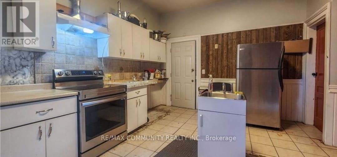 561 Gould Street, South Bruce Peninsula, Ontario  N0H 2T0 - Photo 3 - X13624156