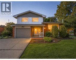 143 CROMWELL Crescent, Hamilton, Ontario