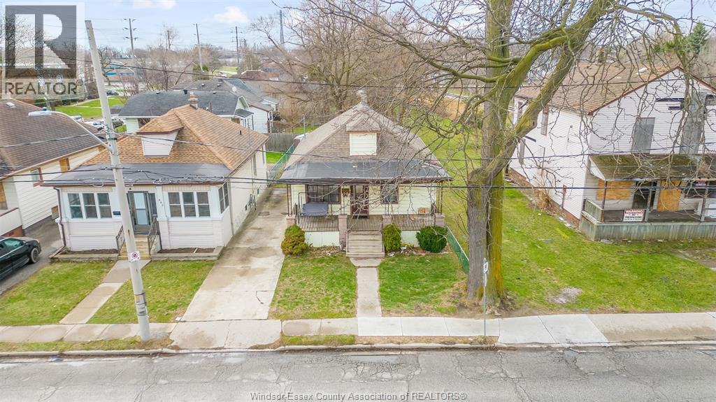 879 Felix Avenue, Windsor, Ontario  N9C 3L1 - Photo 3 - 26018472
