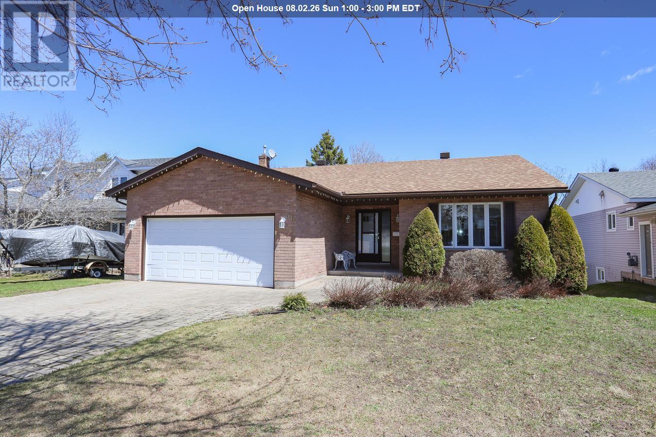 56 Prince Charles CRES, Sault Ste. Marie, Ontario