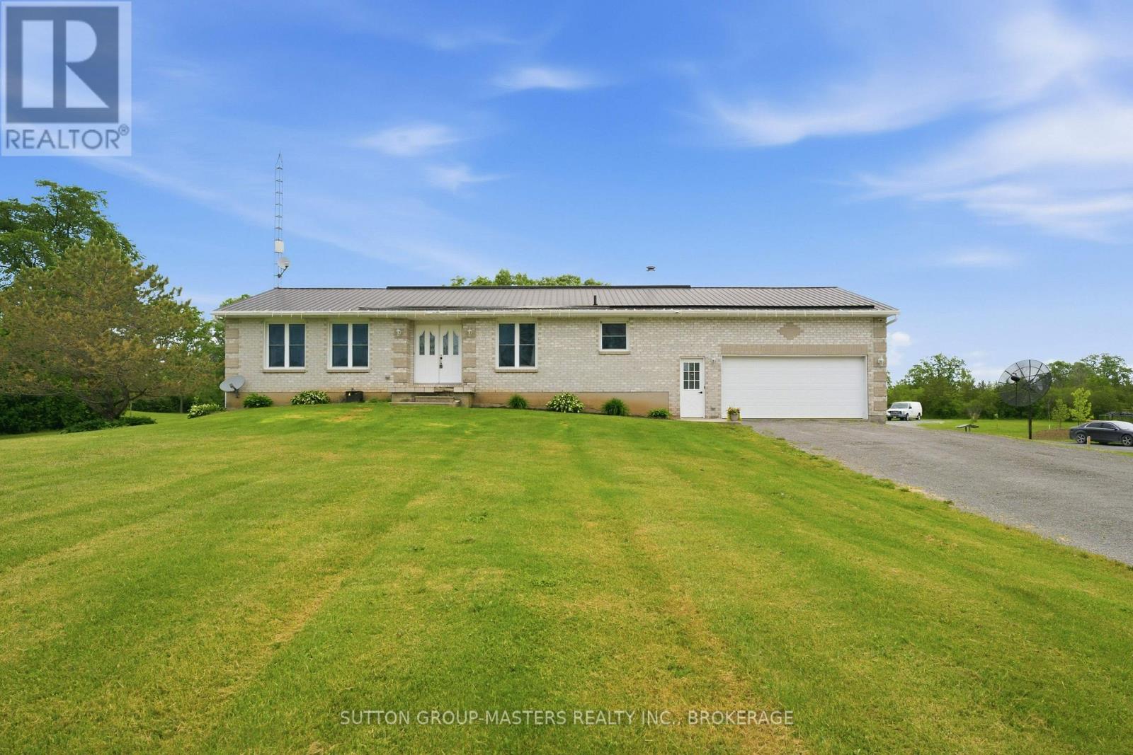446 PETWORTH ROAD, Stone Mills, Ontario